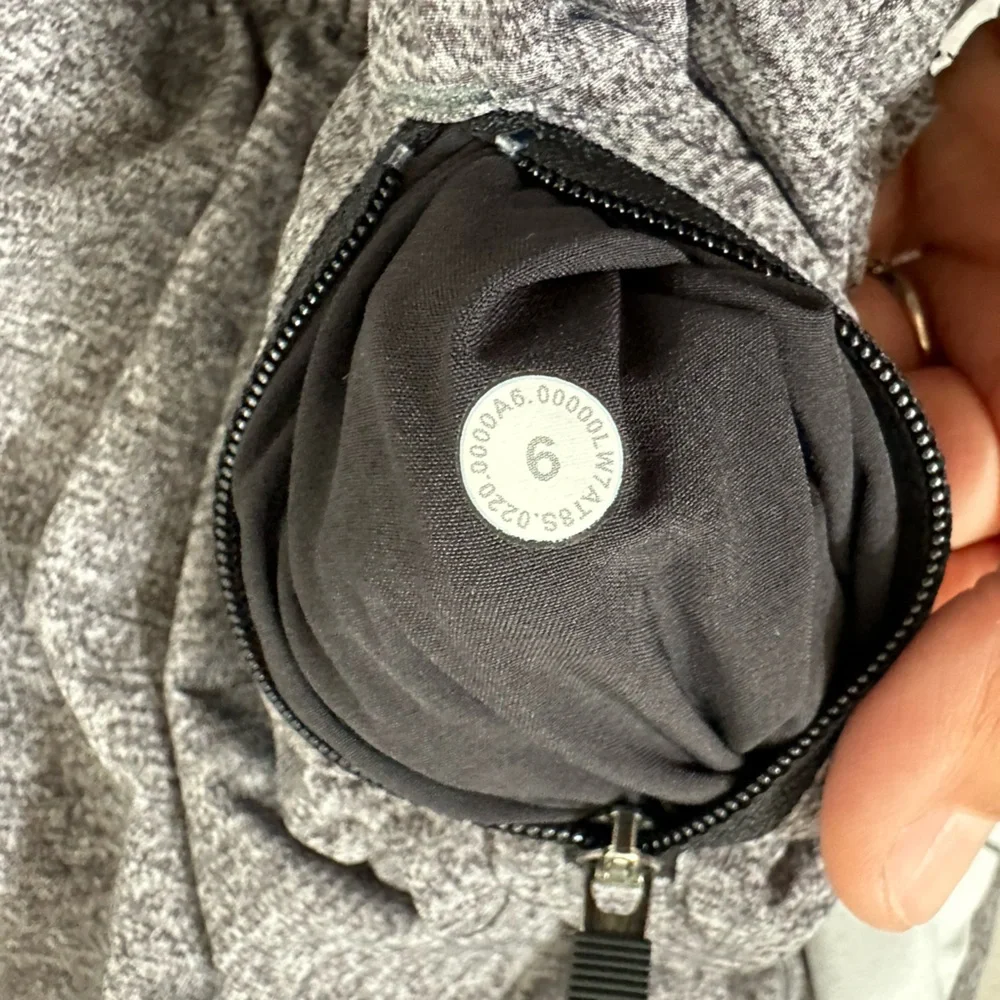 Lululemon Athletica Gray Athletic Shorts with Elastic Waistband - Picture 8 of 9